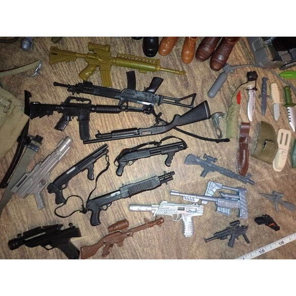 Hasbro Cool Mixed G.I. Joe Lot 12" - Scuba Camo Weapons 90s 2000 Vintage Gift - Picture 5 of 16